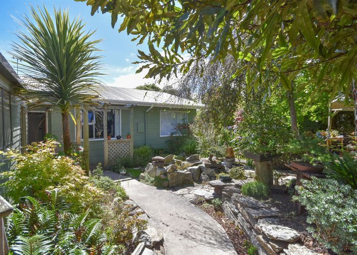  at 17 Virginia Avenue, Broad Bay, Dunedin