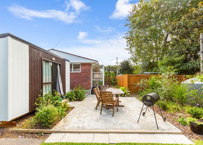  at 2/9 Riverlea Road, Whenuapai, Auckland