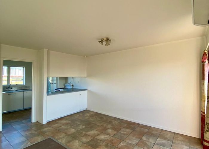  at 2/54 Kenderdine Road, Papatoetoe, Manukau City, Auckland