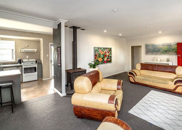  at 24 Lansdowne Crescent, Lansdowne, Masterton