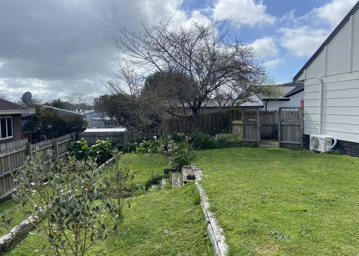  at 18 Dixon Road, Fitzroy, Hamilton
