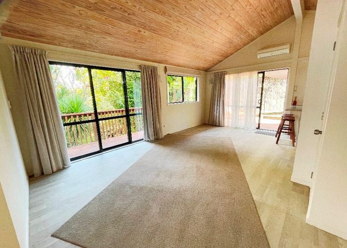  at 85A Park Rise, Campbells Bay, North Shore City, Auckland