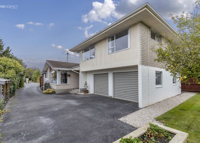  at 15 Chilton Drive, Mairehau, Christchurch