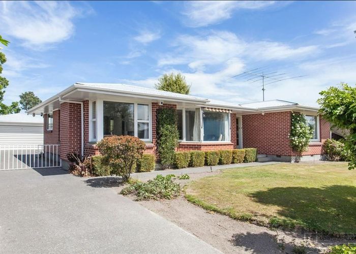  at 42 Grahams Road, Ilam, Christchurch