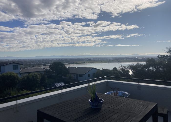  at 9A Janice Place, Mount Pleasant, Christchurch City, Canterbury
