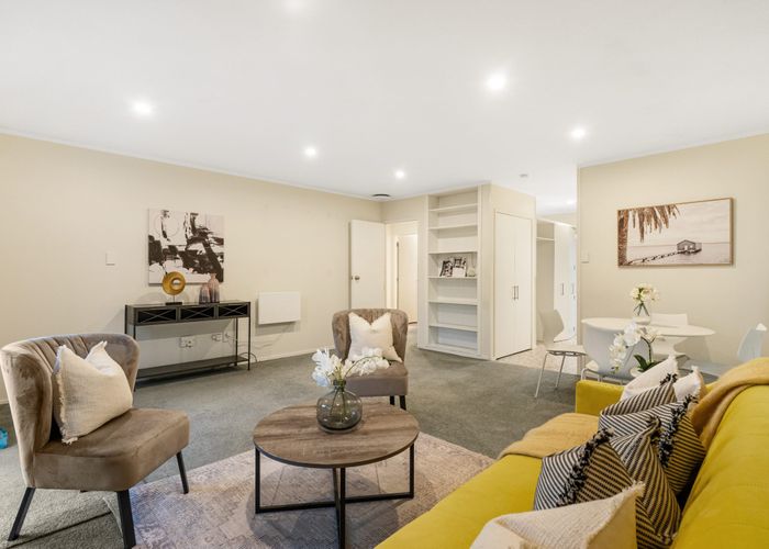  at 1/10 Wickstead Place, Massey, Auckland