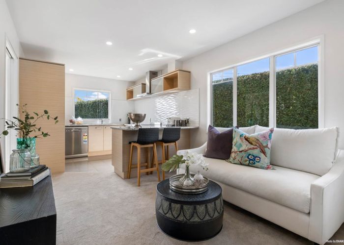  at 16 Troy Place, Glendowie, Auckland