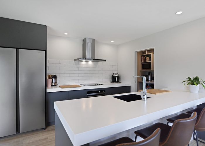  at 10 Roxburgh Place, Tinwald, Ashburton