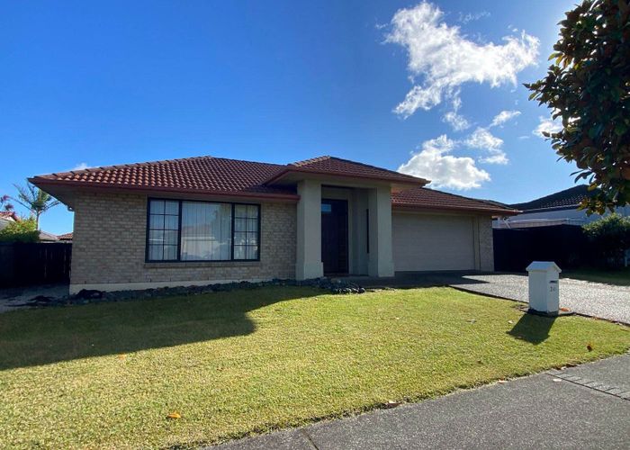  at 241 Kilkenny Drive, East Tamaki Heights, Manukau City, Auckland