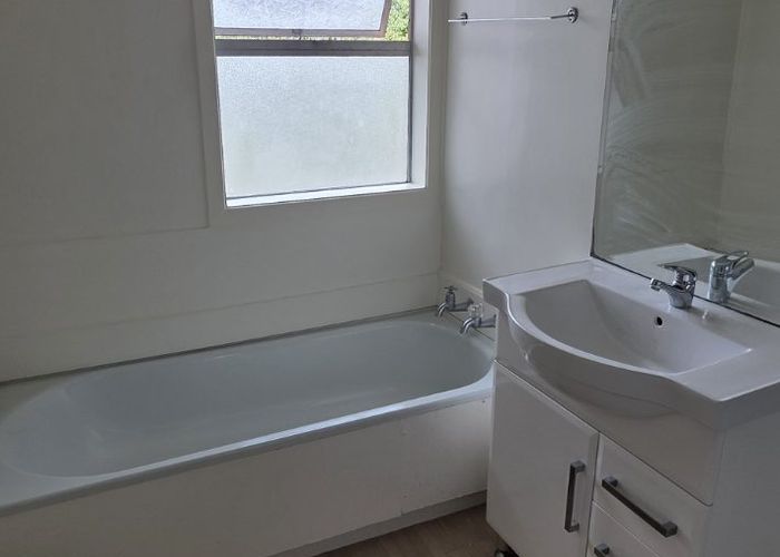  at 12/203 Marua Road, Mount Wellington, Auckland City, Auckland