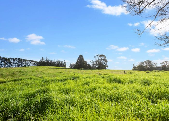  at 32 Hutchinson Road, Helensville, Rodney, Auckland