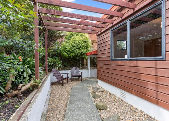  at 1/38 Rhinevale Close, Henderson, Auckland