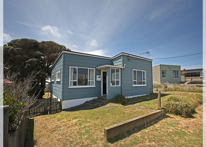  at 13 Nelson Street, Foxton Beach, Horowhenua, Manawatu / Whanganui
