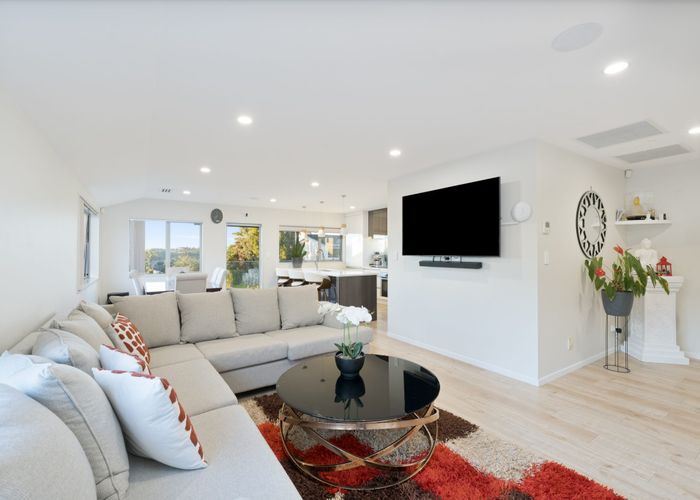  at 64 Cirrus Way, Ranui, Waitakere City, Auckland