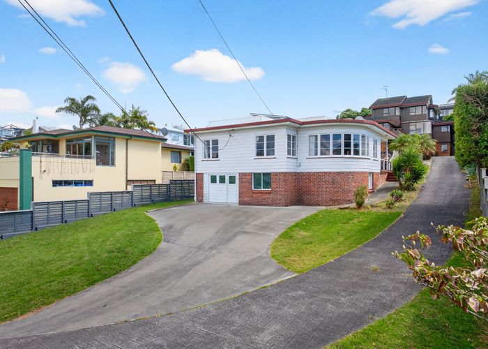  at 1 & 2/50 Masterton Road, Rothesay Bay, North Shore City, Auckland