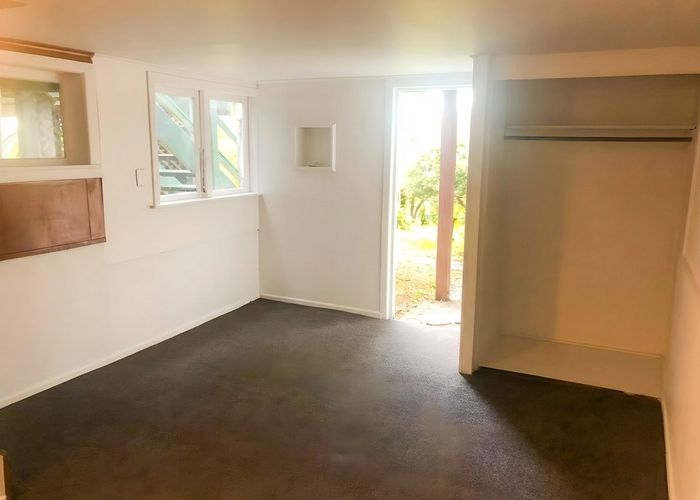  at 80 Arran Rd, Browns Bay, North Shore City, Auckland