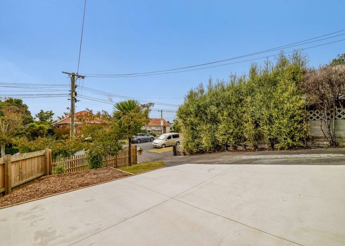  at 98 Moa Road, Point Chevalier, Auckland City, Auckland