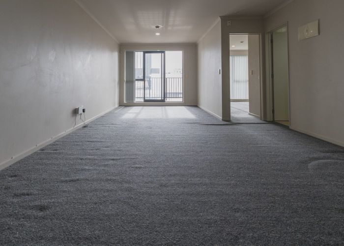  at 2G/427 Great Nth Rd (1 Wadier), Henderson, Waitakere City, Auckland