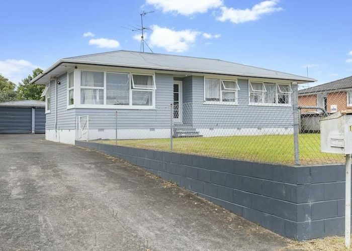  at 16 Tairere Crescent, Rosehill, Papakura