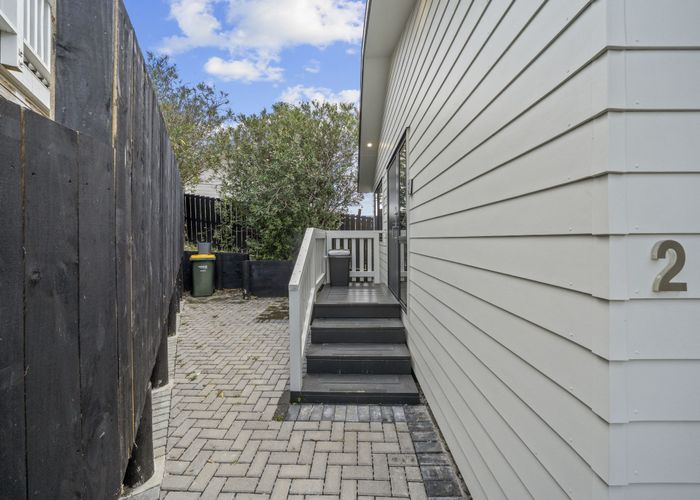  at 2/72 Alabaster Drive, Papatoetoe, Manukau City, Auckland