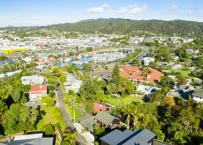  at 8 The Bluff, Riverside, Whangarei