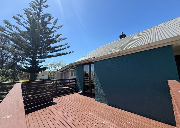  at 15 Seddon Street, Takaro, Palmerston North, Manawatu / Whanganui