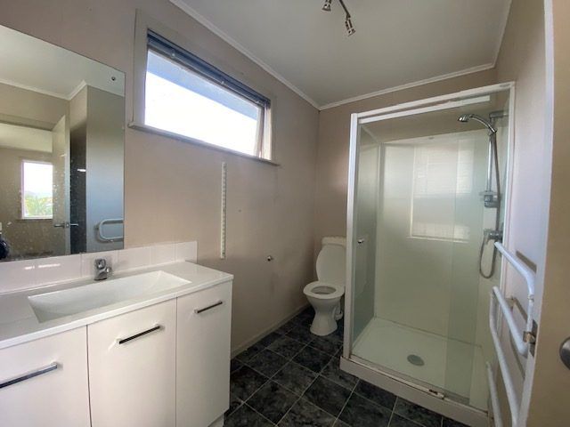  at 7 Sheehan Road, Te Atatu South, Waitakere City, Auckland