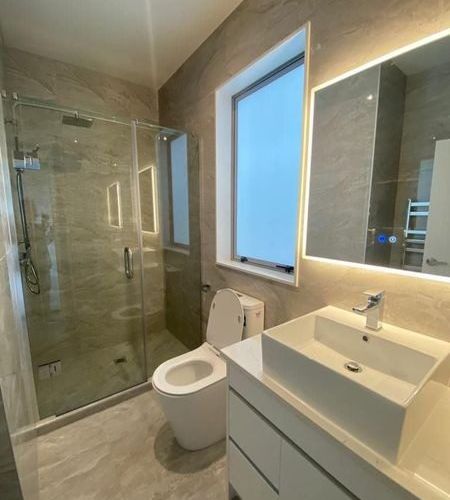  at Granny-6 Black Shed Drive, Flat Bush, Manukau City, Auckland