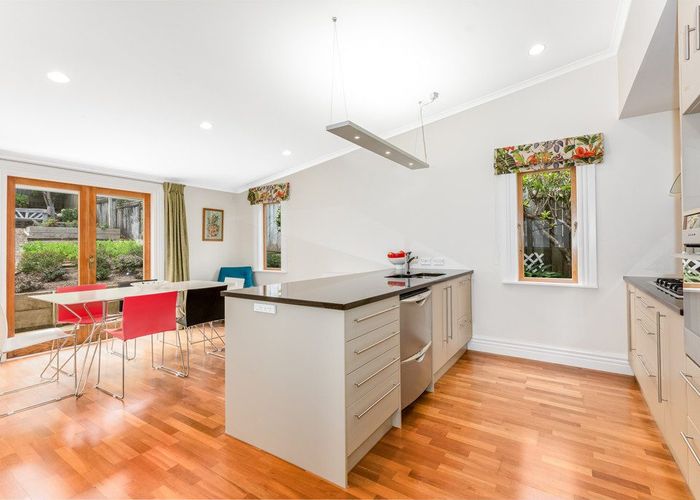  at 12 Woburn Road, Northland, Wellington, Wellington