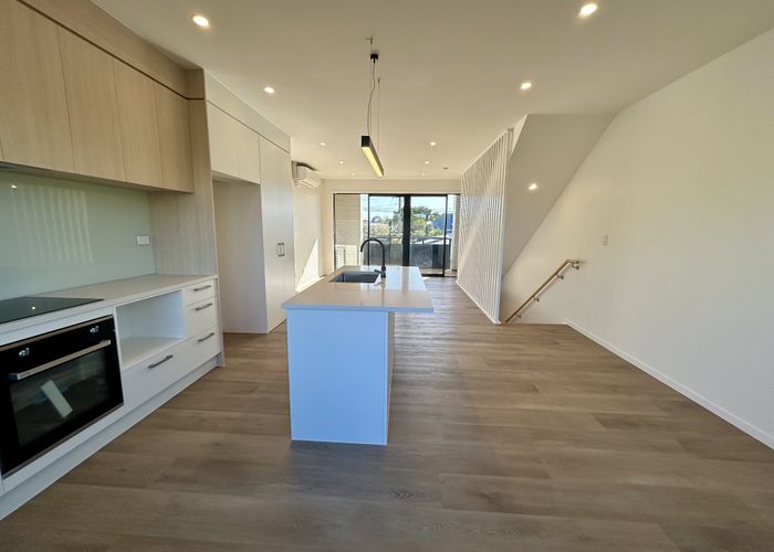  at 2 Bolina Cres, Pakuranga, Manukau City, Auckland