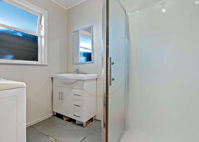  at 3/243A Saint George Street , Papatoetoe, Auckland