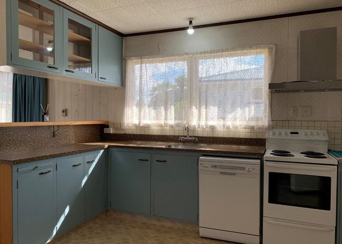  at 1/800 Willowpark Road South, Akina, Hastings, Hawke's Bay