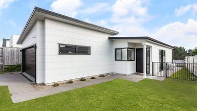  at 48 Puhirake Crescent, Pyes Pa, Tauranga