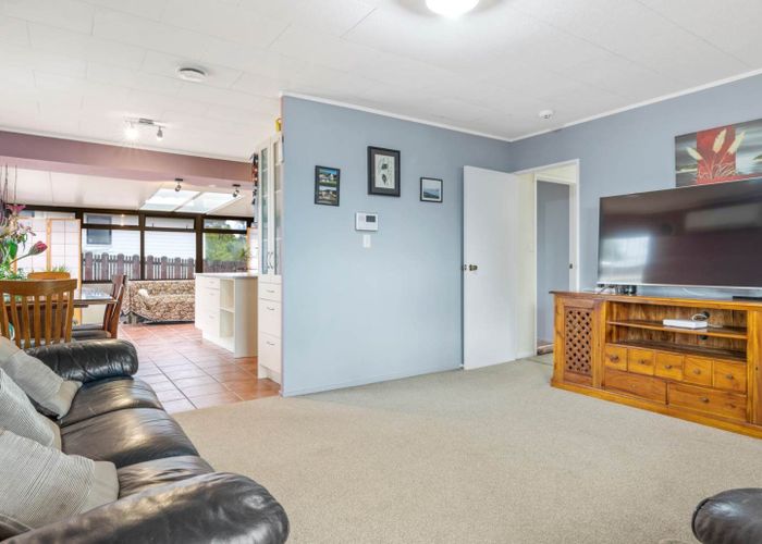  at Wren Place, Unsworth Heights, North Shore City, Auckland