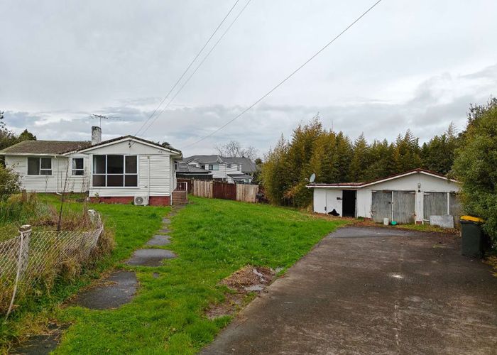  at 12 Boakes Road, Mount Wellington, Auckland City, Auckland