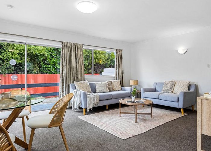  at 2/40 Brynley Street, Hornby, Christchurch