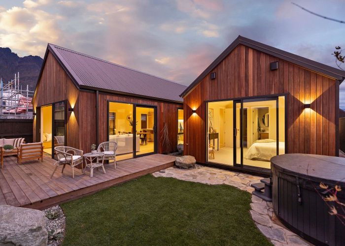  at 34 Shelduck Road, Hanley's Farm, Jacks Point, Queenstown-Lakes, Otago