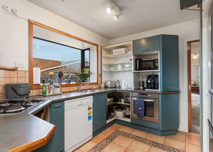 at 6 Rathlin Street, Redwood, Christchurch City, Canterbury
