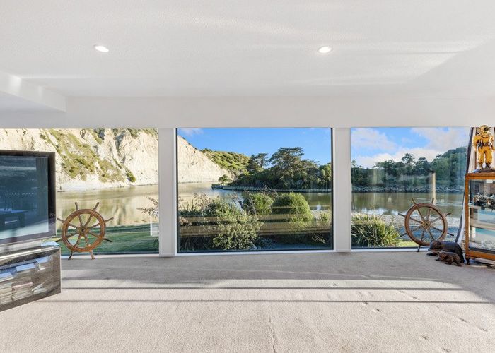  at 55 Fishermans Lane, Motunau, Hurunui, Canterbury