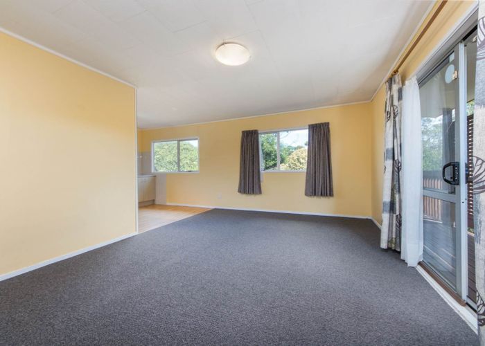  at 25 Katrina Place, Massey, Auckland