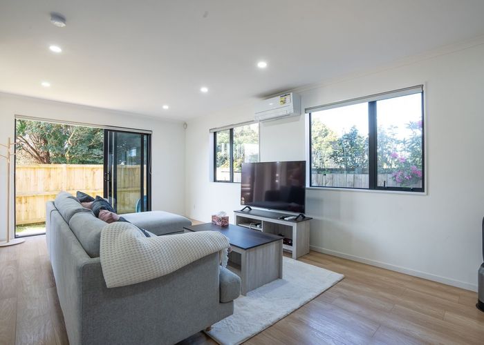  at 1/116 Buckland Road, Mangere East, Manukau City, Auckland