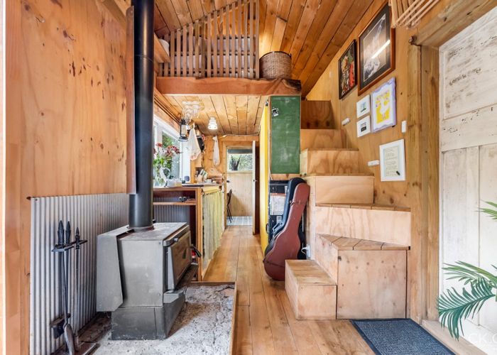  at 159 Pinehaven Road, Pinehaven, Upper Hutt, Wellington