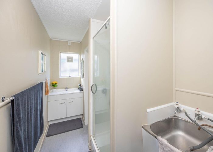  at 88 Lake Road, Frankton, Hamilton, Waikato