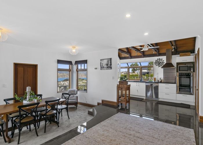  at 4 Inverell Way, Seatoun, Wellington