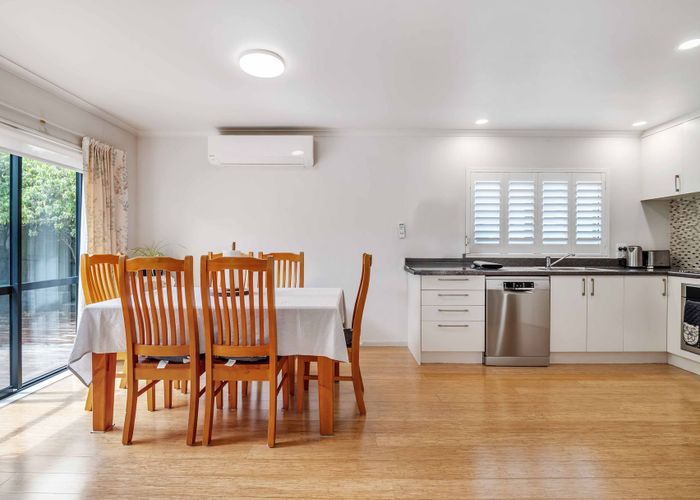  at 8 Hansen Place, Takanini, Papakura, Auckland