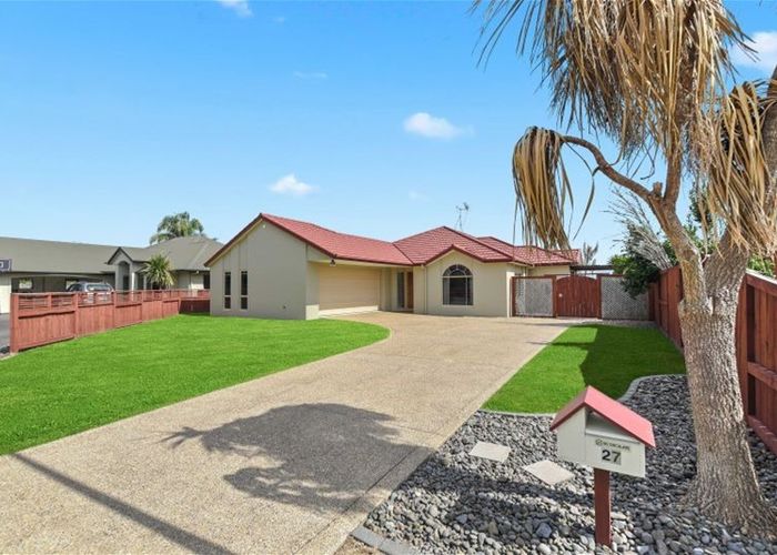  at 27 Cranbrook Place, Rototuna North, Hamilton