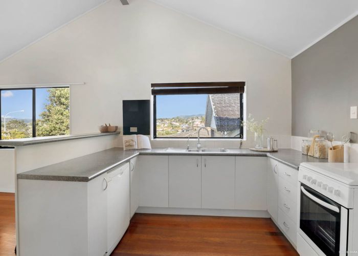  at 43 Palomino Drive, Henderson, Auckland