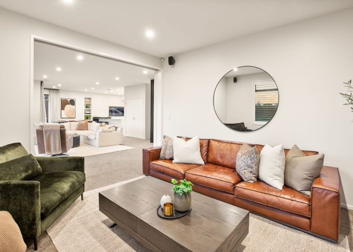  at 1901 River Road, Flagstaff, Hamilton