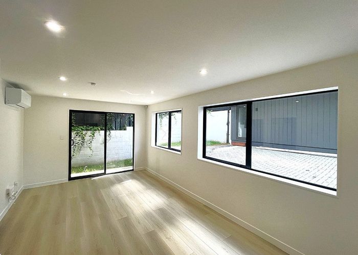  at 26 Huapai Street, Onehunga, Auckland