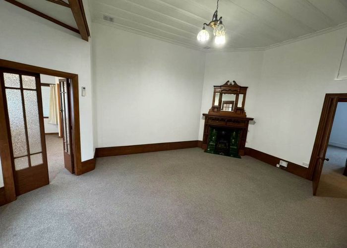  at 2/28 Woodward Road, Mount Albert, Auckland City, Auckland